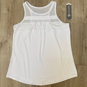 Daisy Fuentes fit white athletic mesh, tank top, new with tags, size medium